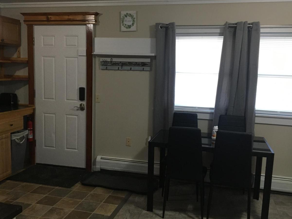 Just Like Being At Home- Newly Renovated Unit North Troy Dış mekan fotoğraf