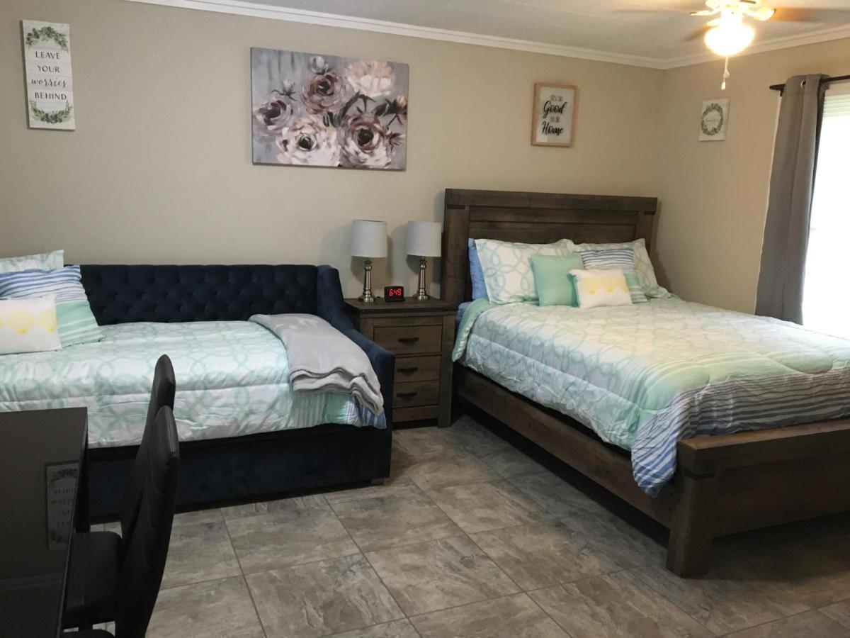 Just Like Being At Home- Newly Renovated Unit North Troy Dış mekan fotoğraf