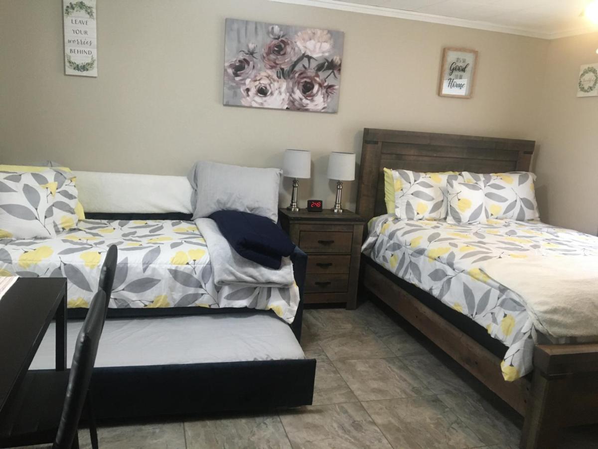 Just Like Being At Home- Newly Renovated Unit North Troy Dış mekan fotoğraf